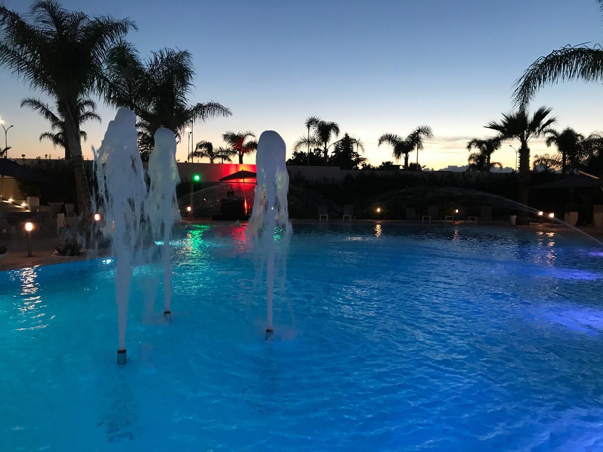 Dubaivillage Camposano エクステリア 写真