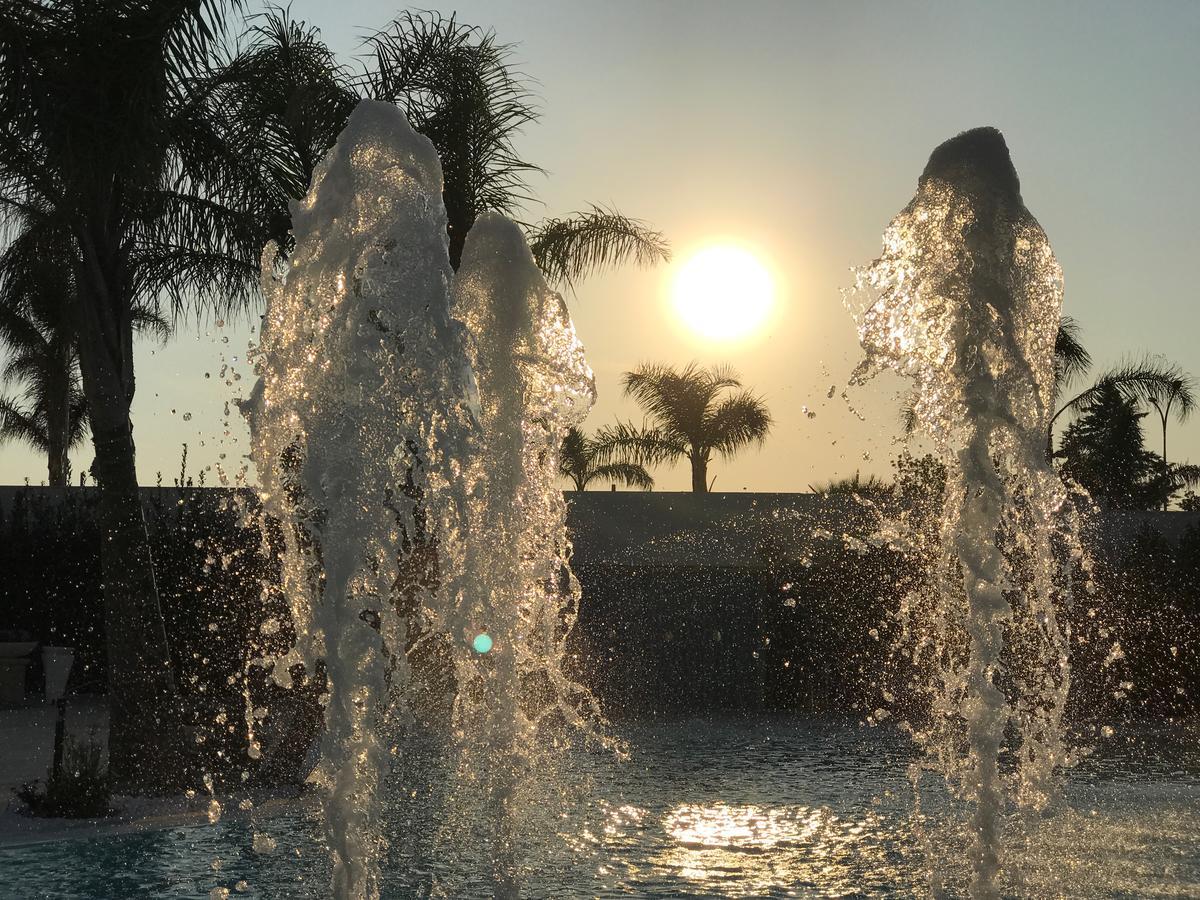 Dubaivillage Camposano エクステリア 写真